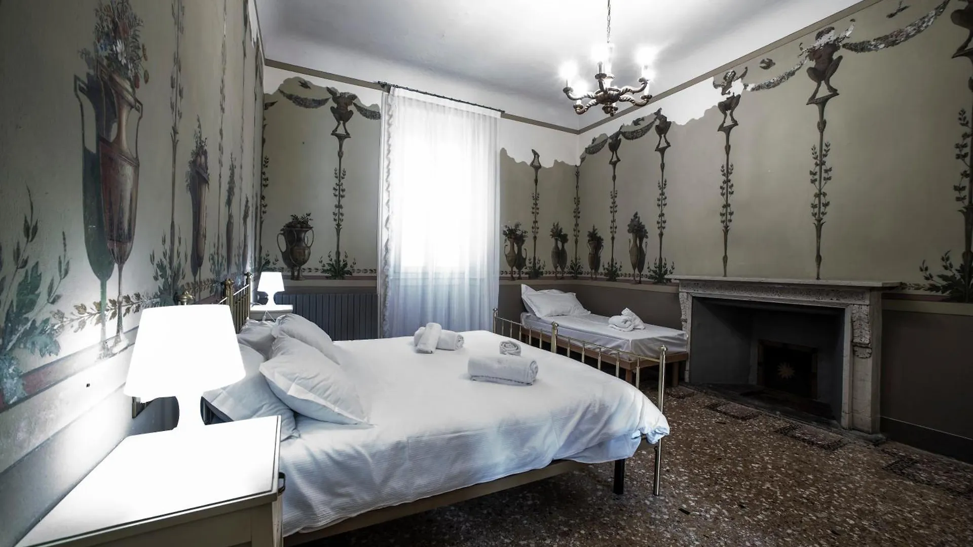 Apartment Ferienwohnung Dimora Storica Vicolo Del Volto Iseo