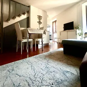 Tua Duplex Apartment